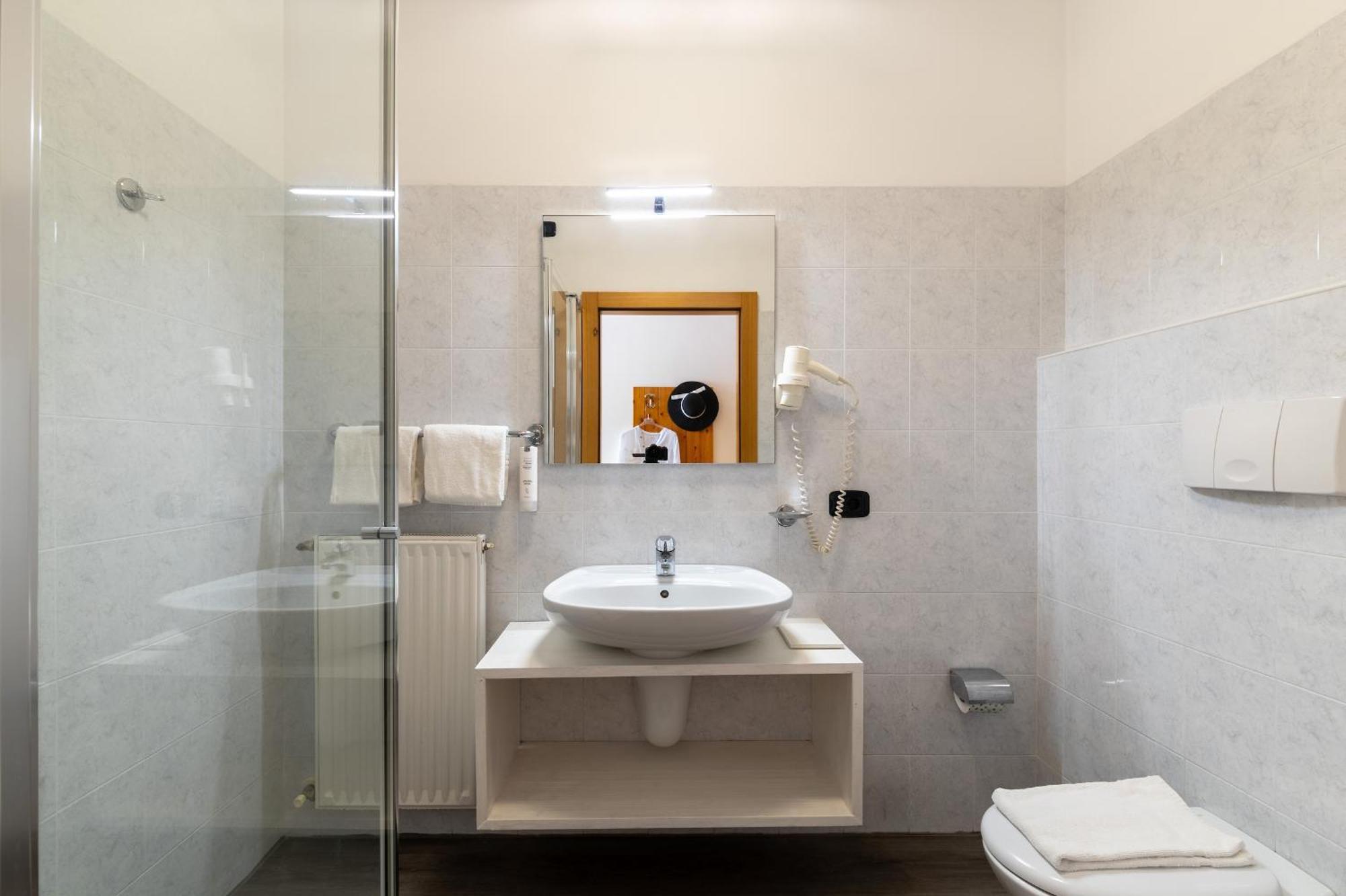 Agritur Eden Marone Villa Riva del Garda Eksteriør billede